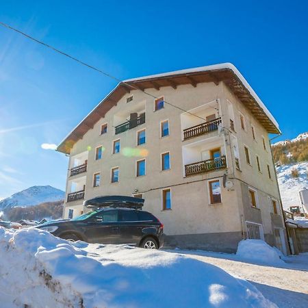 Casa Silvia Ski In - Happy Rentals リヴィーニョ エクステリア 写真